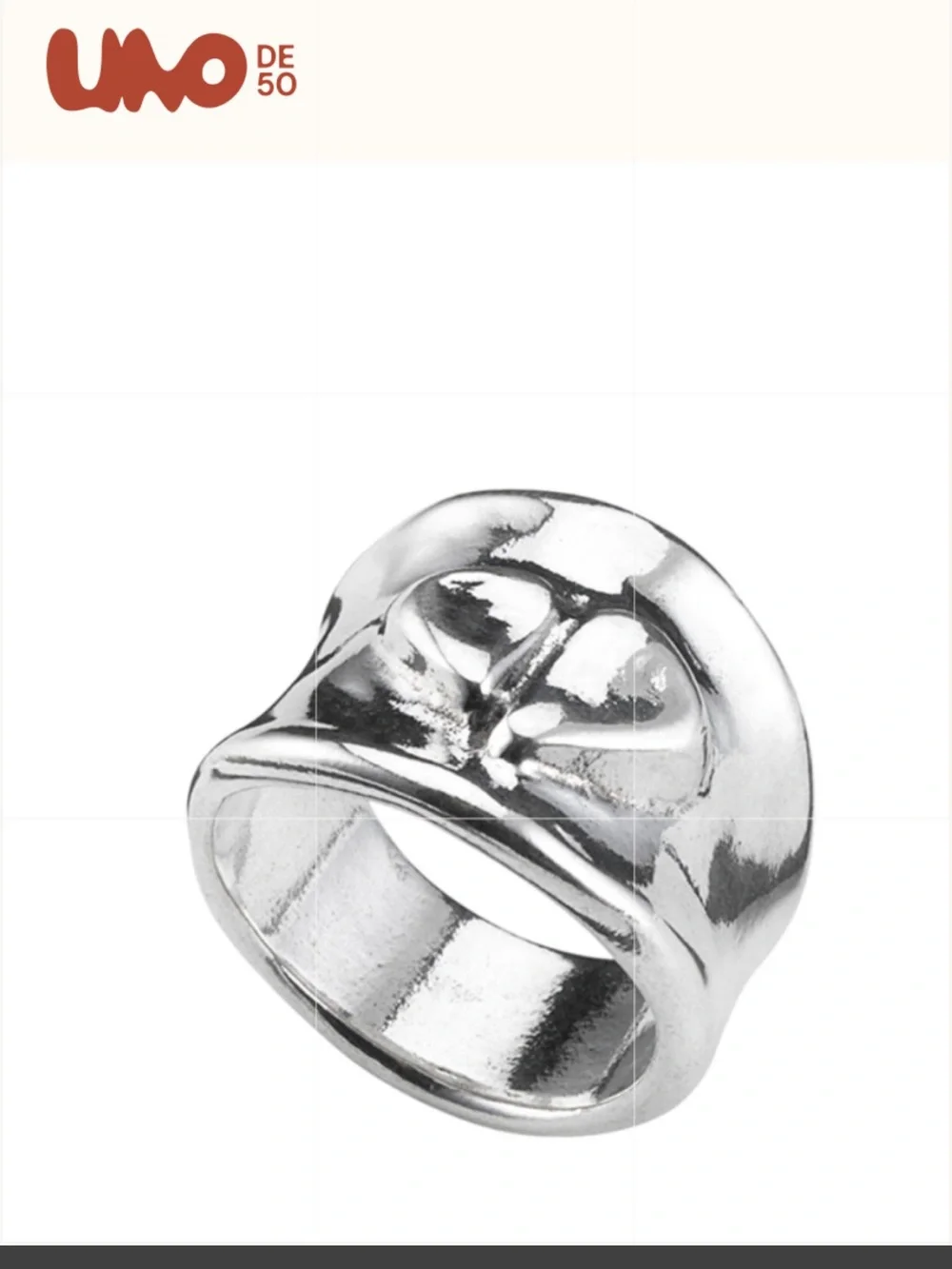 NEW UNO de 50 Silver Heart Shield Statement Ring - Silver
